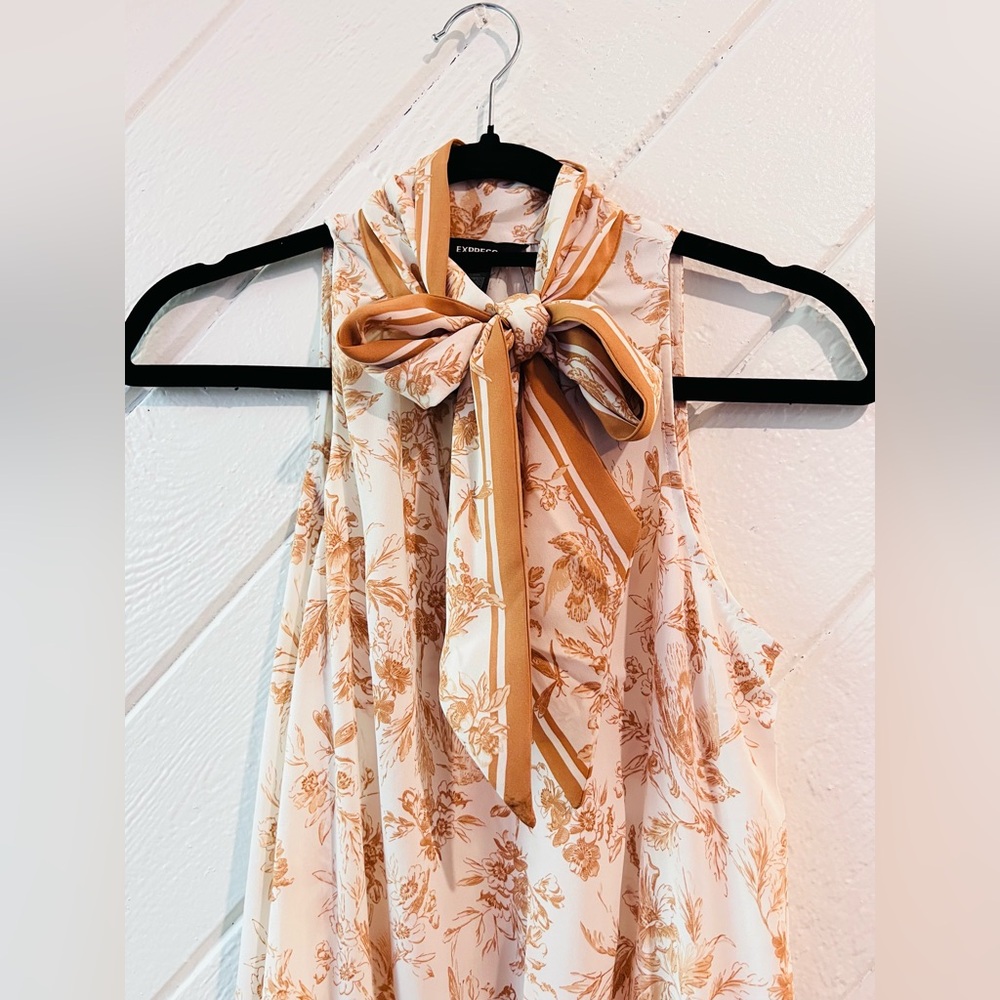 NWT! Express Bodysuit with Tie Detail at Neck